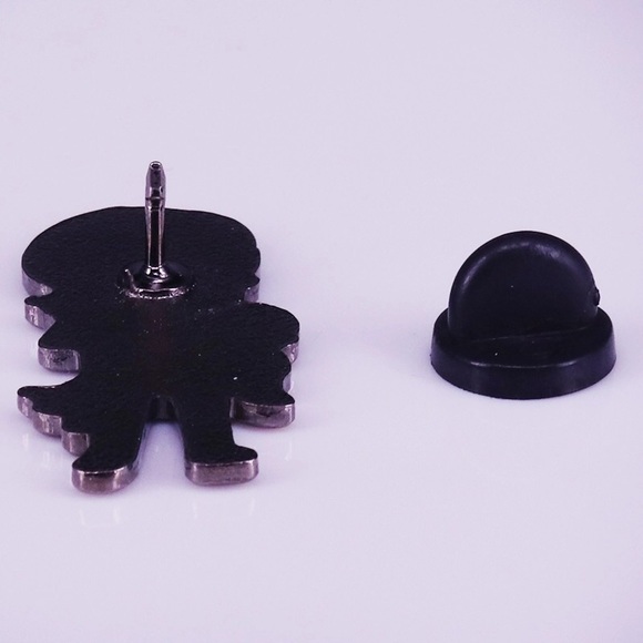 Nightmare Before Christmas Enamel Pin - Picture 2 of 2